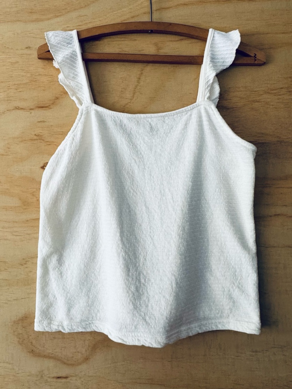 Marine Layer White Ruffle Strap Textured Tank Top Sz Medium